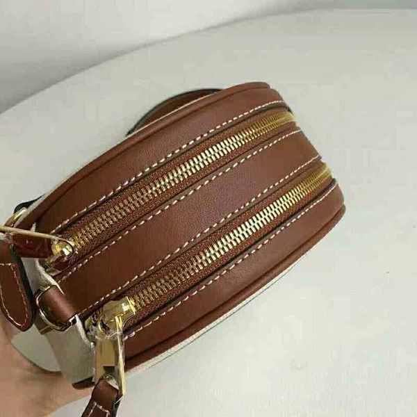 

burbrerys crossbody handbags bags burbrery onthego tote luxuries designers women bag purses totes designer woman handbag shoulder wallet par