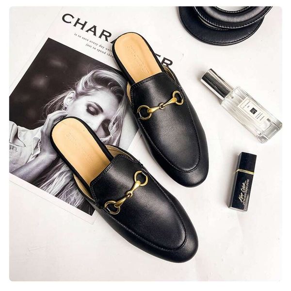 

wholesale designer shoes slippers skateboard sneakers runnings sport outside classic casual men women leather embroidered ace bee black whit