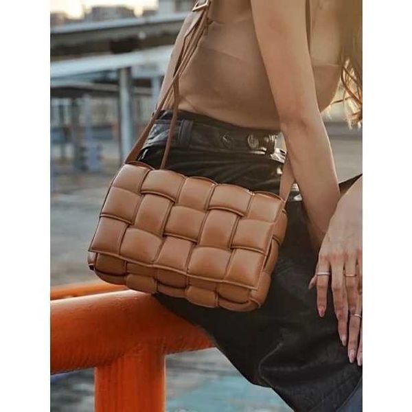 

shoulder bag women crossbody bottage venates backpack purse handbags seam leather ladies metal chain classic woven messenger bag luxurys des