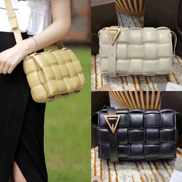 

shoulder bag women crossbody bottage venates backpack purse handbags seam leather ladies metal chain classic woven messenger bag luxurys des