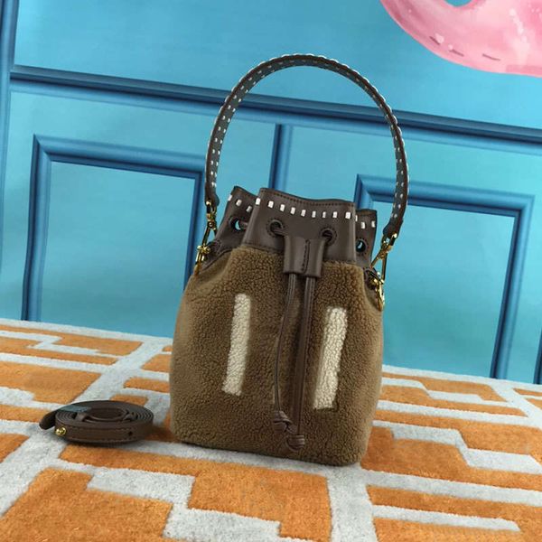 

fends designer luxury women bag fend handbags fende tote beach fendyity shoulder bags fendace purses designers woman handbag u1bh
