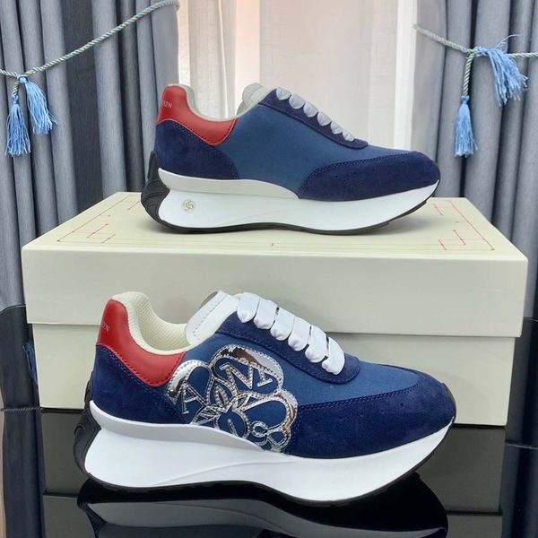 

luxury shoes mc sprint runner sneakers men women casual leather outdoor shoe anagram embossing low white black pink queen trainers 34-46