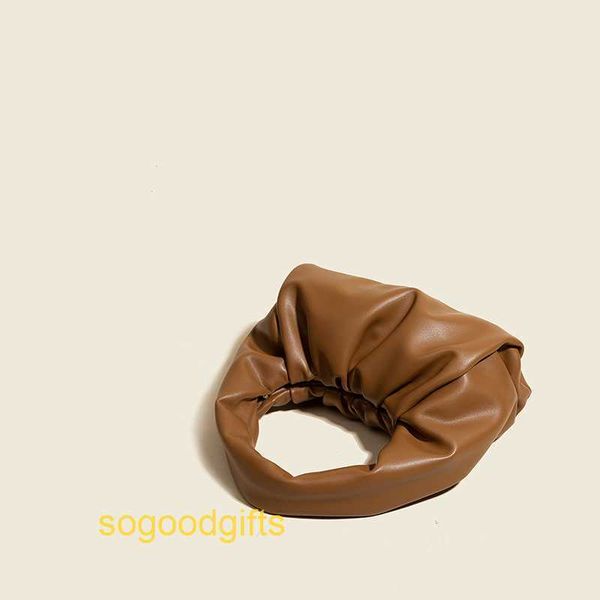 

pouch designer bag bottegas handbags women venetas clutch bags niche design single shoulder underarm bag horn cloud larg