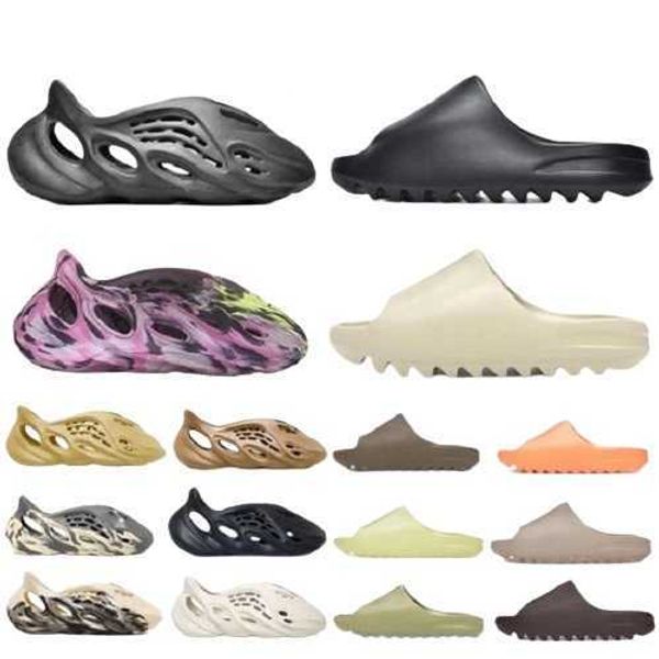 

2022 designers sandals slides flats flip flops beach shoes classic floral brocade leather rubber platform loafers foam for men women, Black