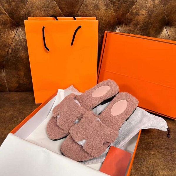 

slippers luxury lamb wool letter h designer shoes plush autumn winter flat bottom sandal solid color fur fluffy slippers women leisure home, Black