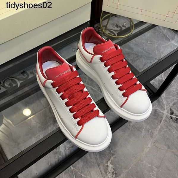 

mcqueenss spiked board shoes men's shoes autumn and winter 2022 thick sole splicing trend white casual small white shoes low sneakers