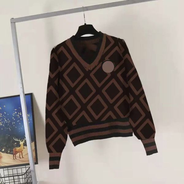 

autumn winter women's sweaters designers knitted jacket cardigan knitted v-neck sweater ladies trench coat casual cotton female sweatsh, White;black