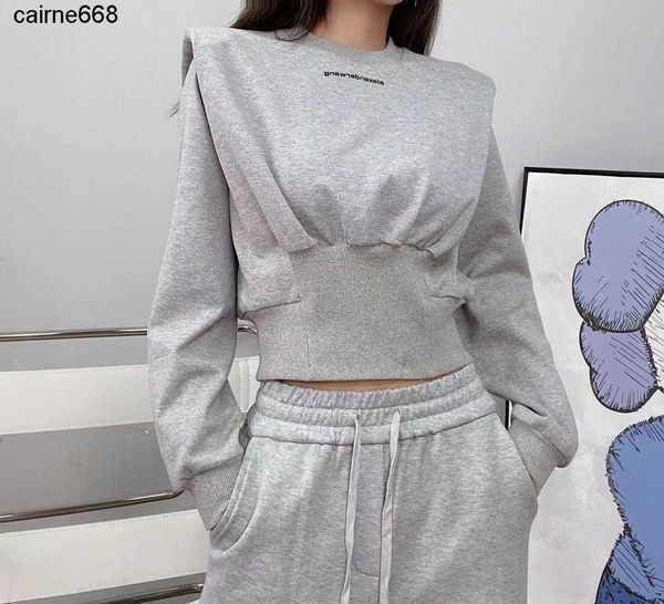 

dsigner women's hoodies sweatshirts aw autumn new product celebrity style shoulder cushion round neck letter offset irregular waistwear, Black