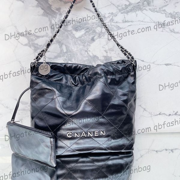 

22 lareg/small oil wax leather shopping bags silver metal hardware shoulder handbags with pouch large capacity luxury designer outdoor saoch