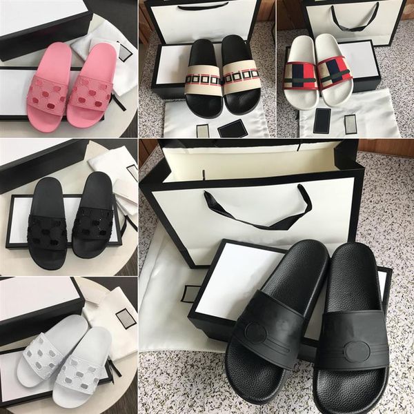 

2021 designer ladies rubber slippers sandals fashion flat jelly beach party shoes red green black white beige summer men213q