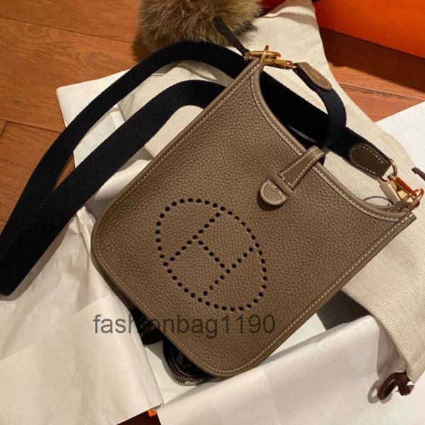 

bag evelynes shoulder designer women 2022 mini messenger classic bag togo leather lychee paern h bucket women's single shoulder mobile