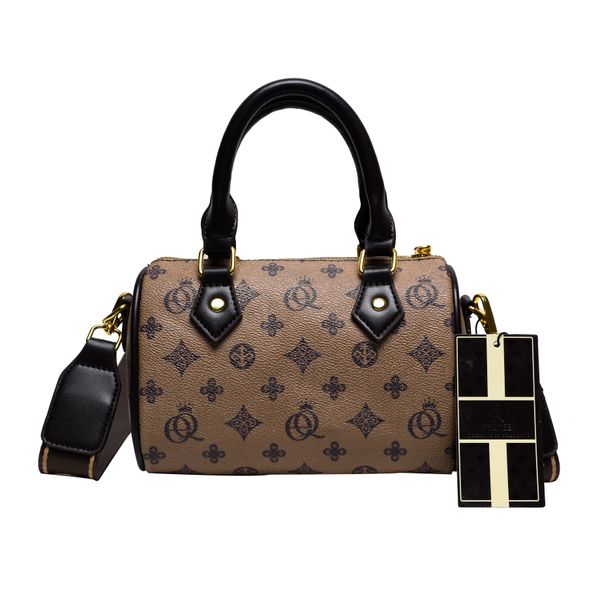 

american women's messenger bag classic designer handbag deluxe portable wrap leather storage shoulder sale for girls, Red;black