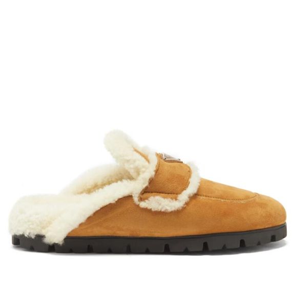 

slippers winter warm slipper luxury designer flat shoes woman triangle -plaque shearling backless loafer lug rubber sole with box 35-42, Black