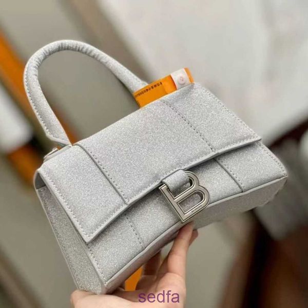 

luxury designer bags balencigas genuine leather ladies shoulder crossbody handbags bag advanced sense 2022 new leather b-shaped net red sing