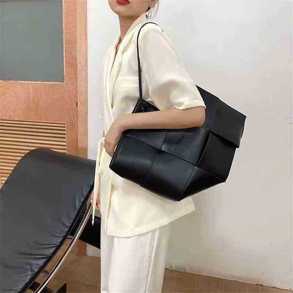 

crossbody venetas bags bottegas classic shoulder women's tote bag single