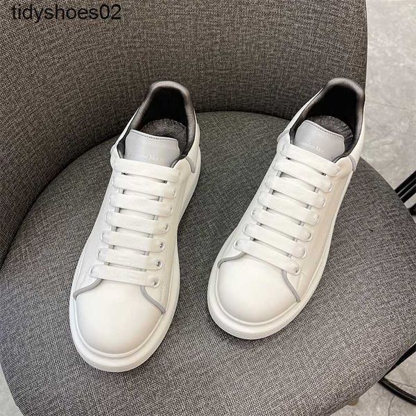 

men's shoes reflective small white shoes couple's versatile muffin thick soled sneakers lace up casual board shoes