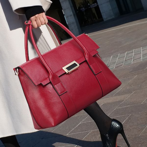 

hbp 2022 new leather briefcase women handbags large capacity ladies fashion cowhide shoulder messenger bags portable 220811