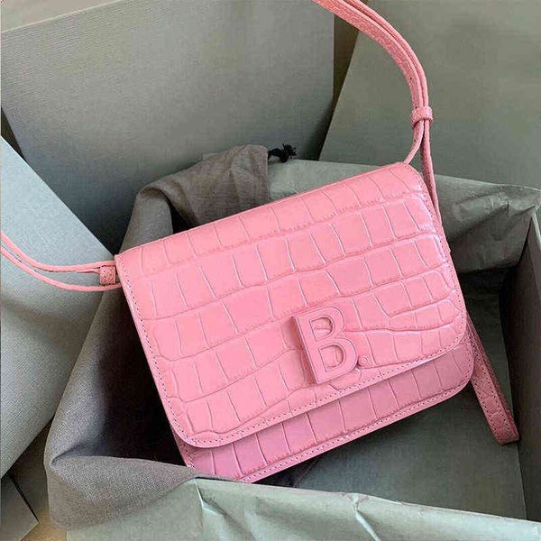 

hourglass handbags luxury trends shoulder balencaigass bags b family bag new b-button crocodile pattern cowhide hourglass tofu female organ