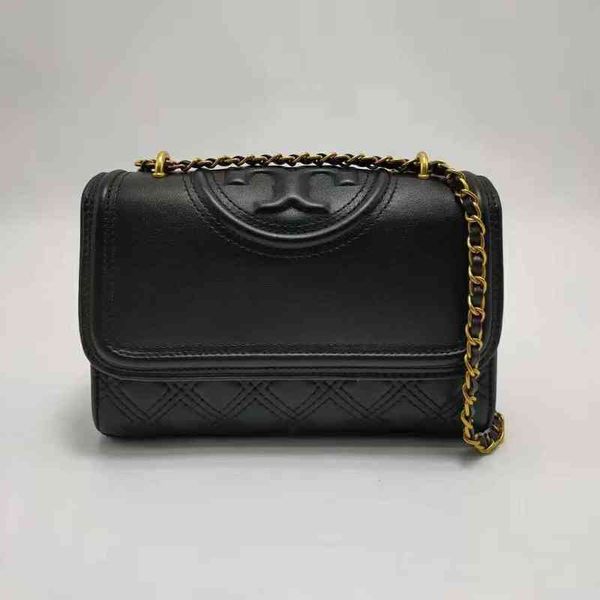 

70% off online sales new foreign trade same european and american simple solid color embossed rhombic lattice single shoulder flip messenger