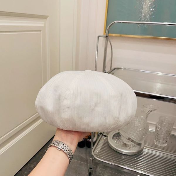 

spring autumn designer beret womens letter luxury flat hat autumn cap lady outdoor travel thick warm vacation bonnet 5 colors caps, Blue;gray