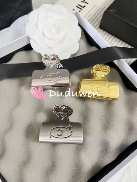 

fashion heart metal clamps fashion vintage hair claw designer letter c selection 4.5cm hairclips, Slivery;golden