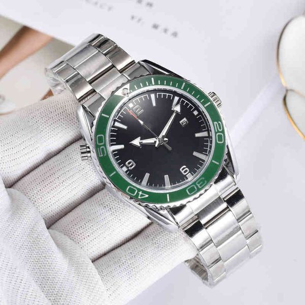 

luxury fashion watches for mens mechanical wristwatches re ome steel belt men's watchdesigner watch, Slivery;brown