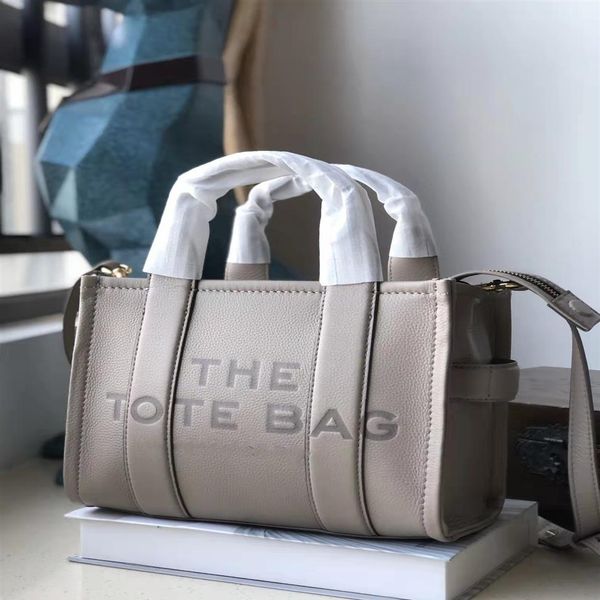 

the latest leather tote bag women's vintage large capacity handbag simple single shoulder messenger bag320e