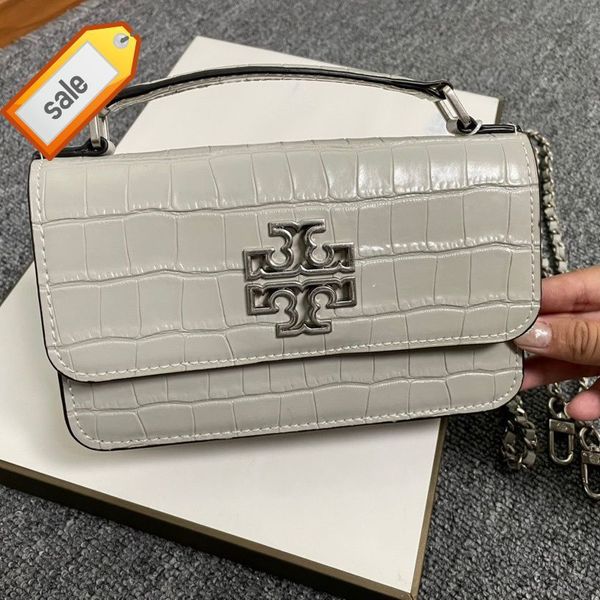 

designer fashion trendy handbags bucket bags shoulder factory online export 2022 layer bamboo knuckle chain small msenger stray very and