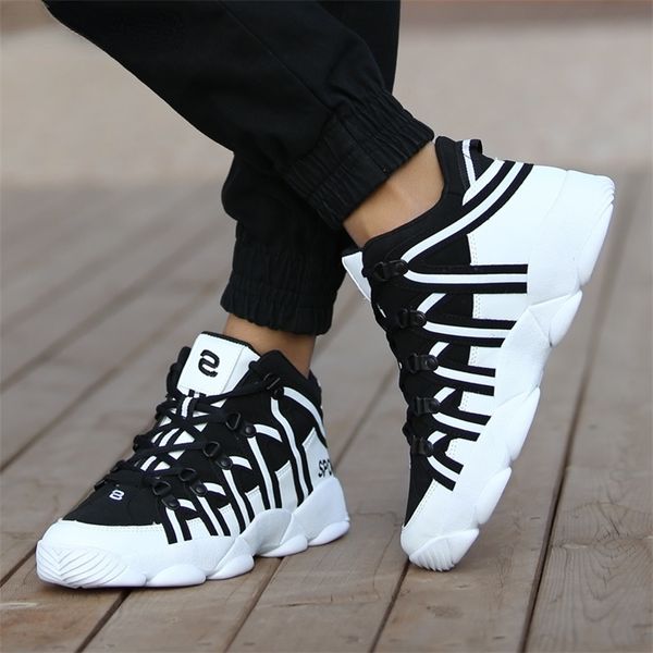 

brand fashion men luxury sneakers split leather city leisure casual shoes breathable walking footwear male flats 220811, Black