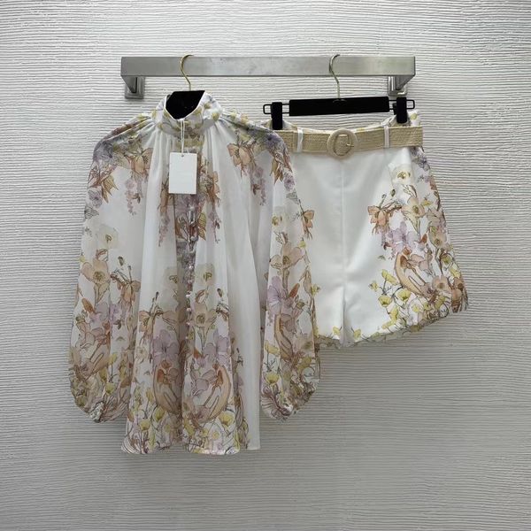 

2022 women's two piece pants autumn stand collar long sleeve shirts and brand same style 2 piece shorts 0717-5, White