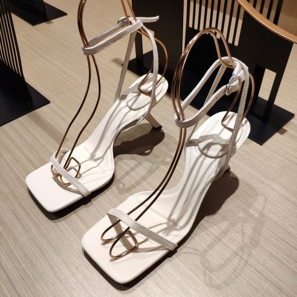 

2022 dress shoes for womens embellished sandals pumps luxury designer pointed toes high heeled sandal factory shoe, Black