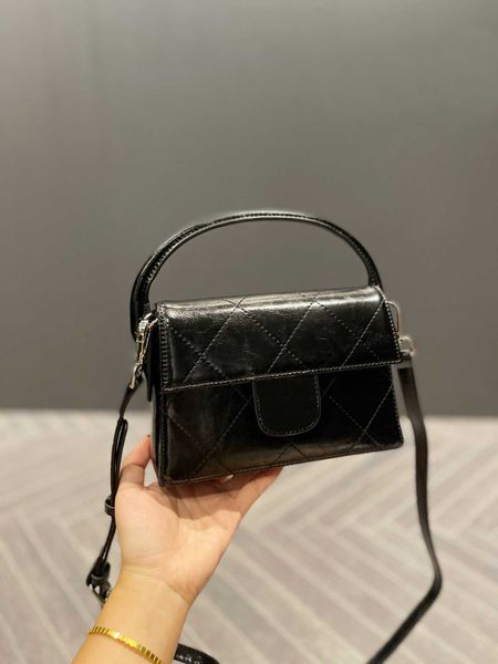 

tz designer handbag cowhide shoulder bag fashion casual all-match flip tote double letter solid color buckle leather shoulder strap ladies