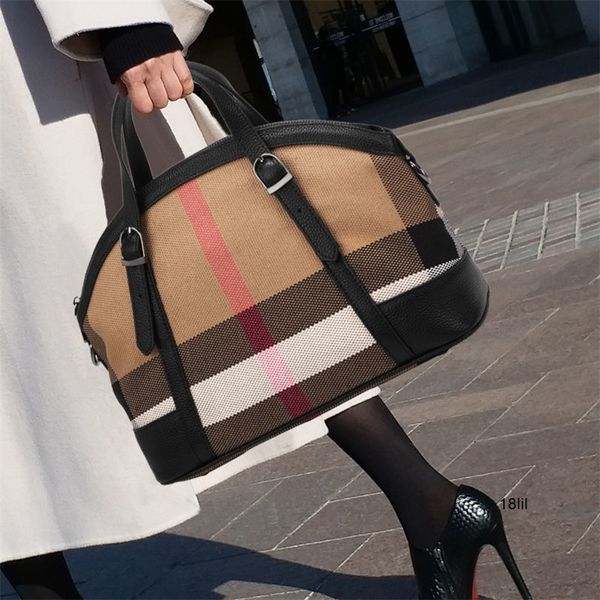 

burbrerys crossbody handbags bags burbrery onthego tote luxuries designers women bag purses totes designer woman handbag shoulder wallet par