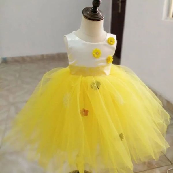 

2022 simple ball gown flower girl dresses crew hand made flowers tutu lilttle kids birthday pageant weddding gowns zj51, White;blue