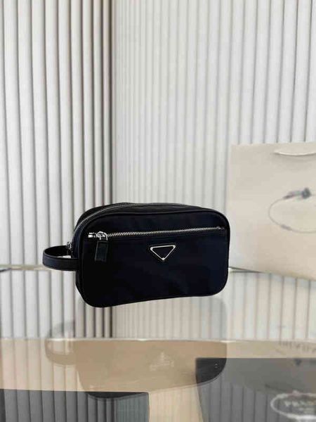 

pradity fashion cleo hobo bag handbags shopping bag pra da new designer purse luxury letter zipper nylon cosmetic bag 220818 9m8c
