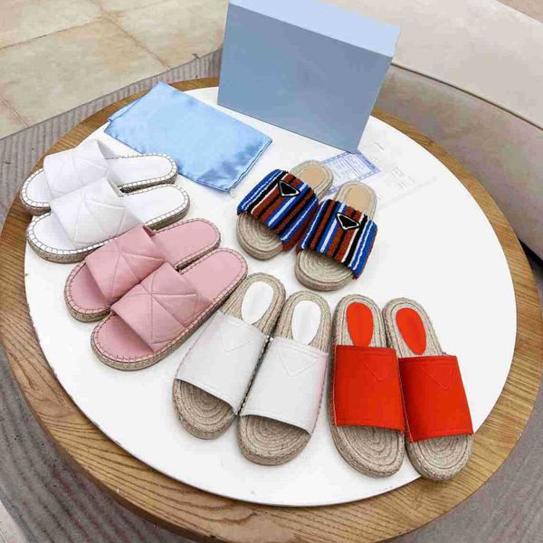 

classic designer slippers ladies slipper fashion luxury solid slippers leather rubber platform sandals summer beach pool sandal size 35-42, Black