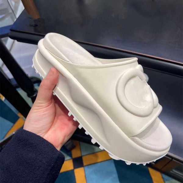 

2022 thick bottom beach slippers fashion summer women new eva thick soled miami slides designer flat sandals house pink white flip flops, Black