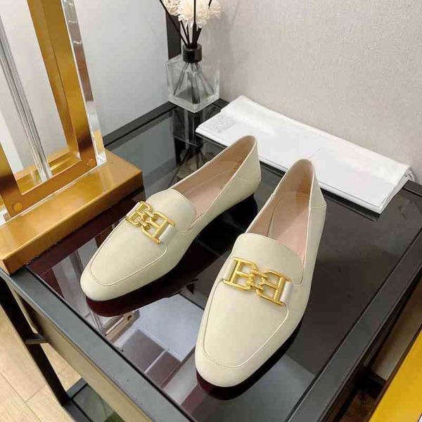 

women's dress shoes leather shoes simple and metal decorative spring shoes, Black