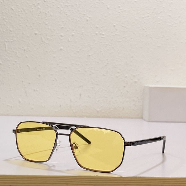 

designer sunglasses for woman and mens 5y new fashion retro summer anti-ultraviolet random box, White;black