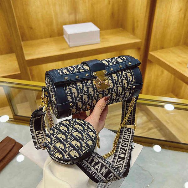 

58% off online factory clearance net red with small number of recommended bag women texture single shoulder cylinder chest bag