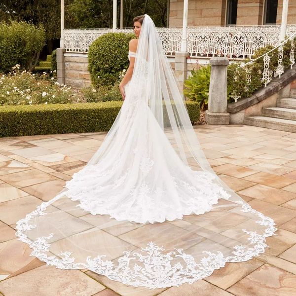 

designer 3m cathedral wedding veils lace appliqued waved cut edge soft tulle one layer long bridal veil with comb, Black