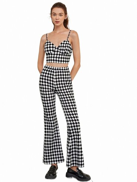 

mod checker print crop cami & flare leg pants set 034f#, White