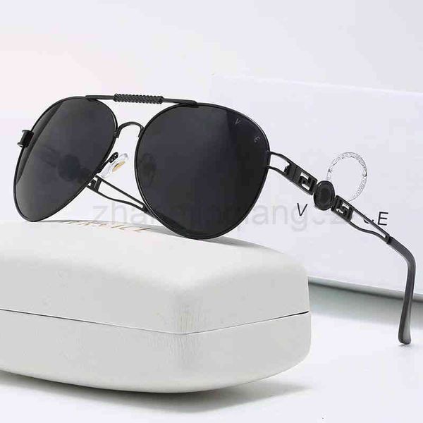 

designer versage sunglasses cycle luxurious fashion woman mens new metal toad anti glare driving mirror leisure business summer sun glasses, White;black