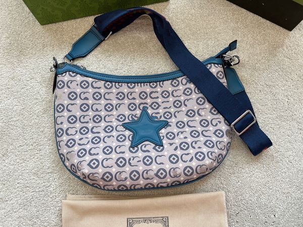 

2022new pattern single shoulder bag designer designed men's and women's universal chest bag and waist bag