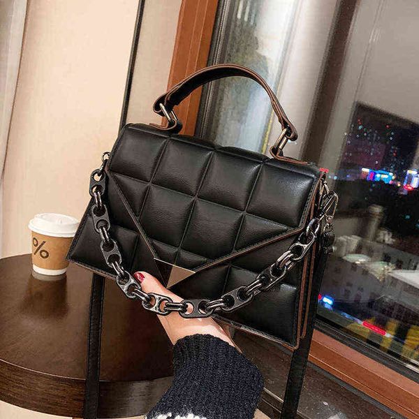 

70% off women new trend one shoulder messenger bag women's chain portable small square purses