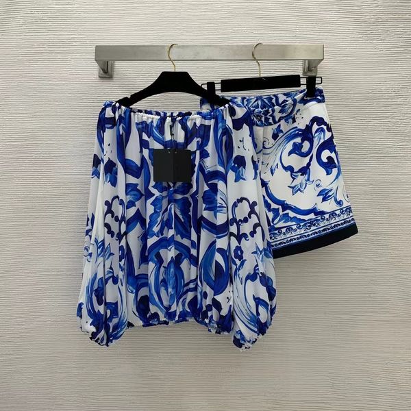 

luxury women's two piece pants 2022 new autumn slash neck lantern sleeve shirts brand same style suit designer shorts 0818-09, White