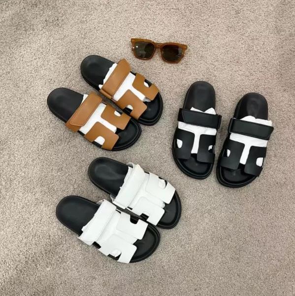 

designer sandals chypre slippers beach classic flat sandal luxury summer lady leather flip flops men women slides oc17, Black