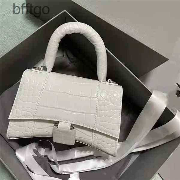 

balenciga italy bag designer swiss designers leather handbags women's 2022 versatile fashion crocodiless hourglass messenger portable