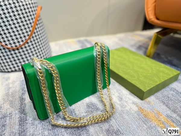 

gu2022 women's new logo classic high-quality metal chain handbag high-grade fashion diagonal shoulder bag shopping bag designer bag han
