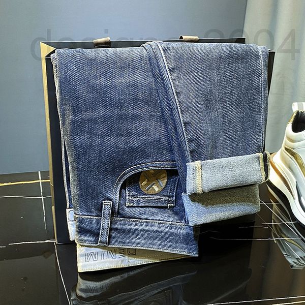 

men's jeans designer hong kong high-end autumn new slim and small foot men's jeans 2022 embroidered light luxury harun casual pant, Blue